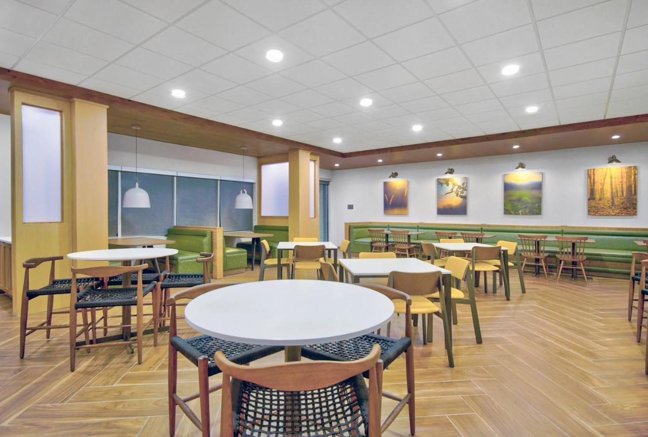 Fairfield By Marriott Inn & Suites Cincinnati North Уест Честър Екстериор снимка