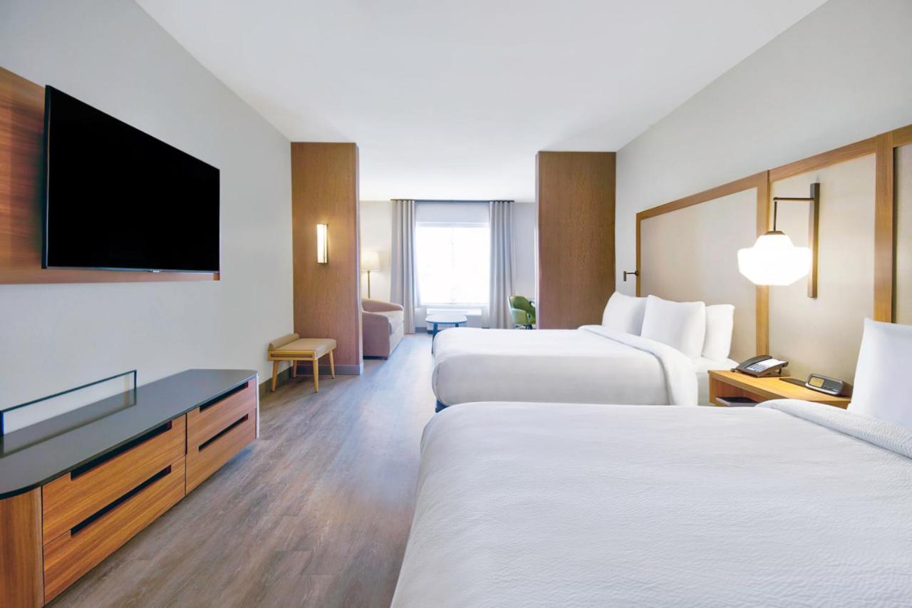 Fairfield By Marriott Inn & Suites Cincinnati North Уест Честър Екстериор снимка