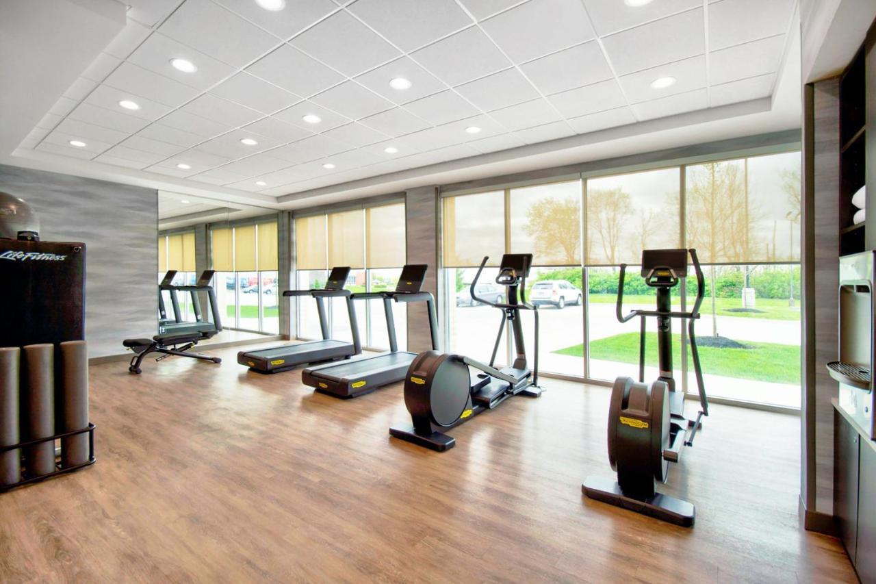 Fairfield By Marriott Inn & Suites Cincinnati North Уест Честър Екстериор снимка